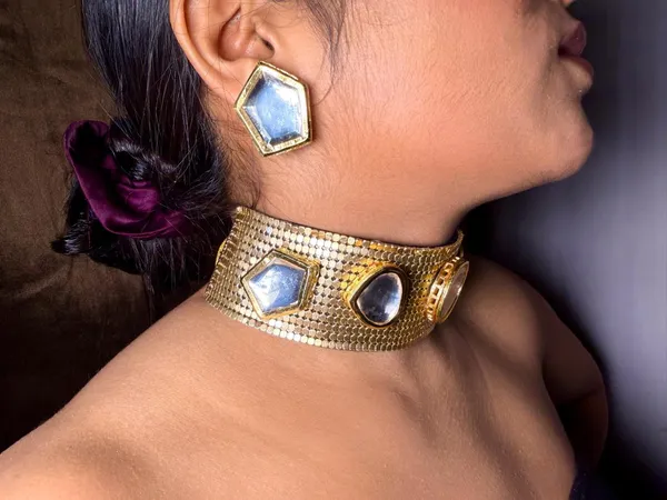 Manke_Sheesh_Darpan_Choker_Set
