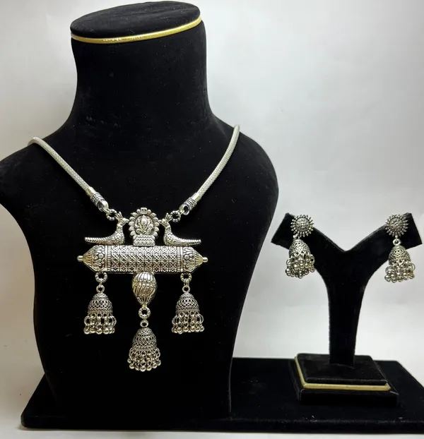 Silver_Oxidised_German_Necklace_Earring_Set