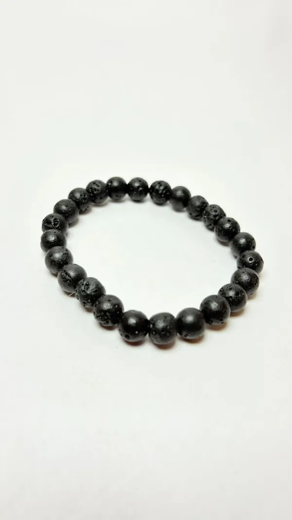 Black_Lava_Believed_To_Offer_Benefits_Bracelet