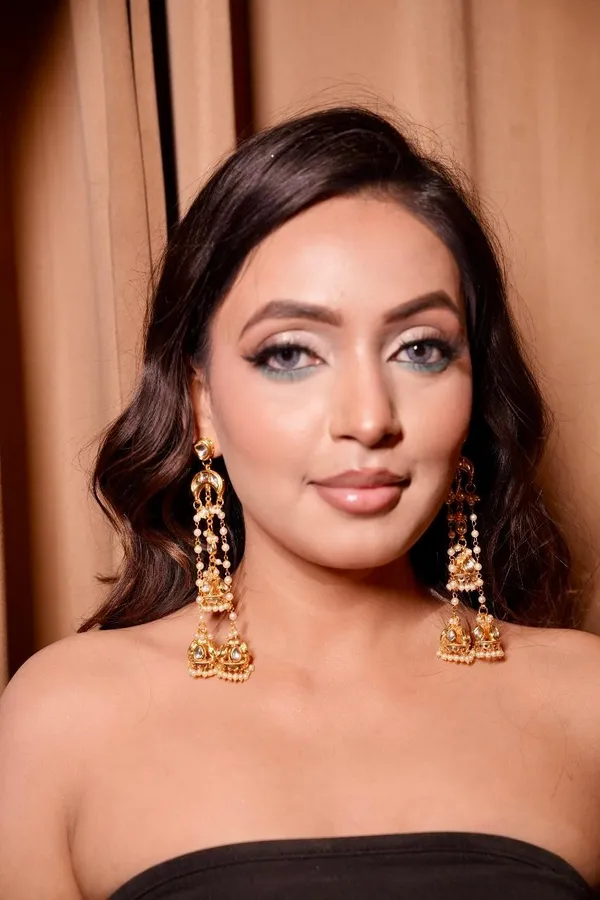 celebrity_kundan_earrings