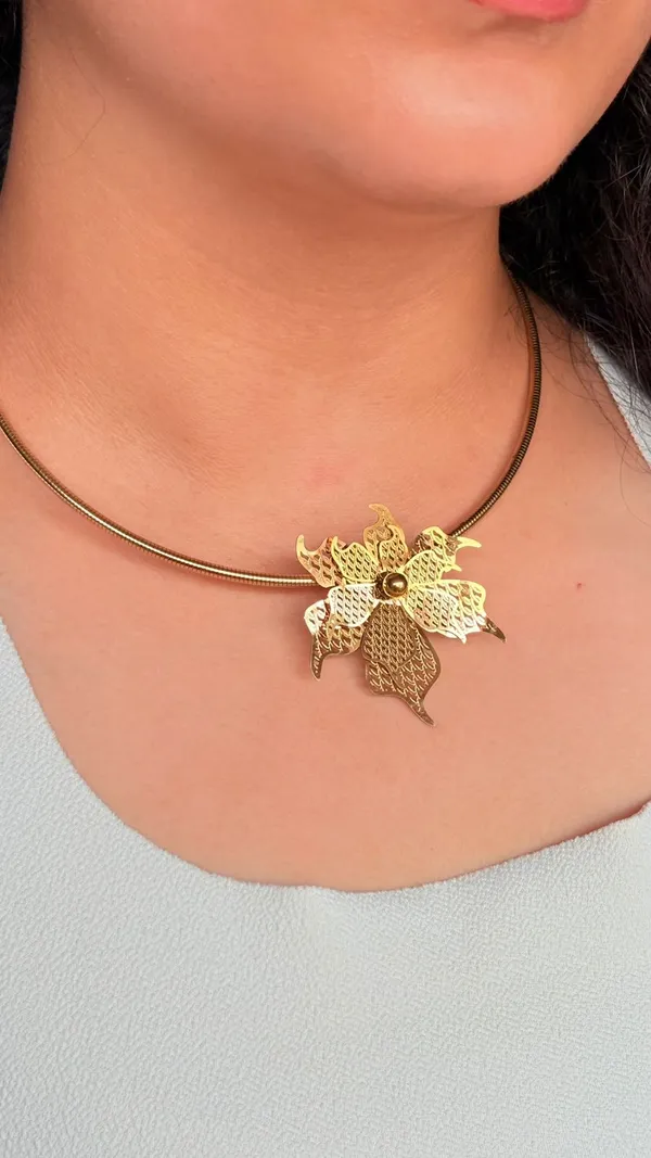 Gold_Plated_Flower_Necklace_Set_For_Women
