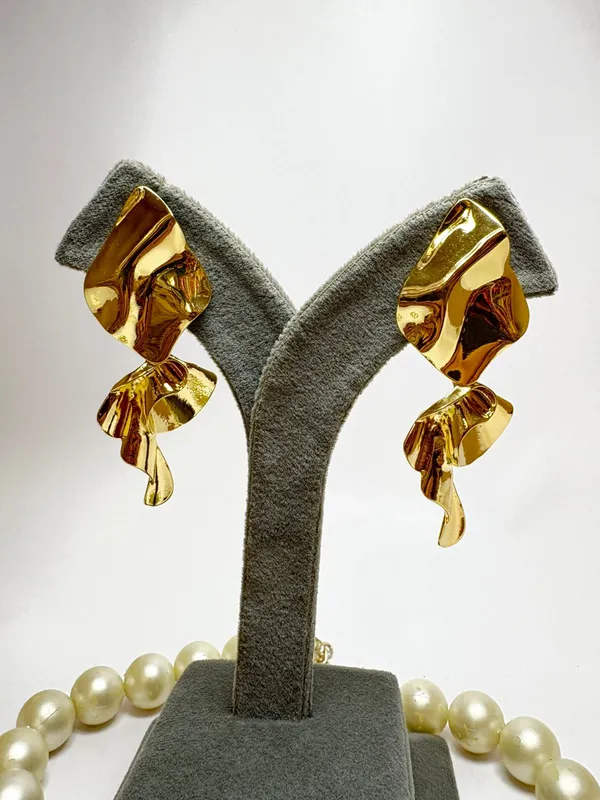Gold_Plated_Western_Wear_Long_Earrings