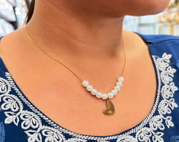 Gold_Plated_Heart_Pendant_With_Semi_Culture_Pearls