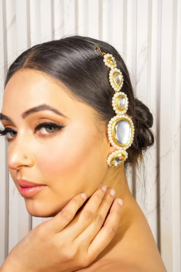 manke_bollywood_style_kundan_earcuff_earringd