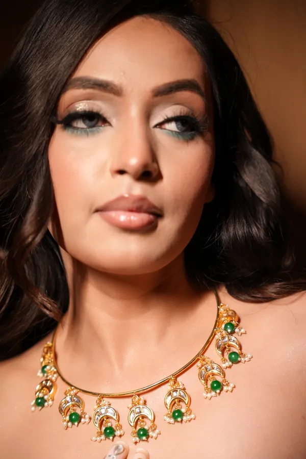 Emerald_Stone_Gold_Plated_Necklace