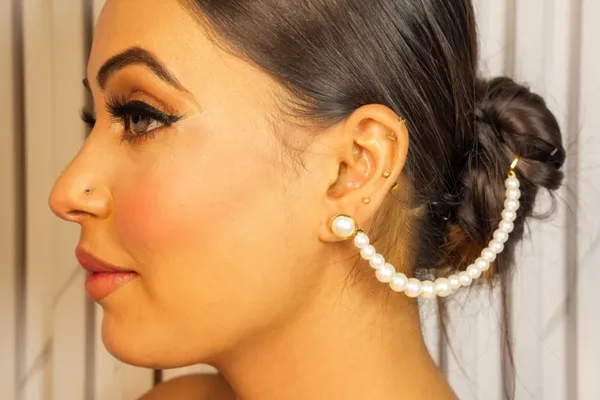 manke_noor_pearl_earrings