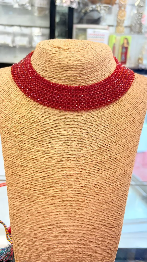 Red_Hydro_Moti_Hand_Crafted_Choker_Set