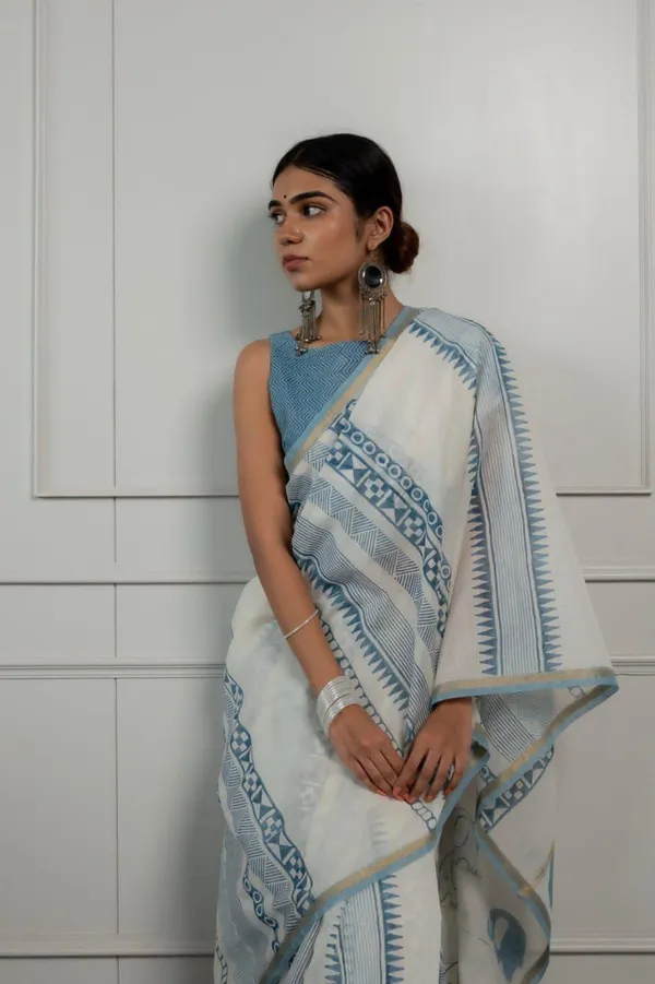 Mashroom_Linen_Mul_Cotton_Saree_-_White