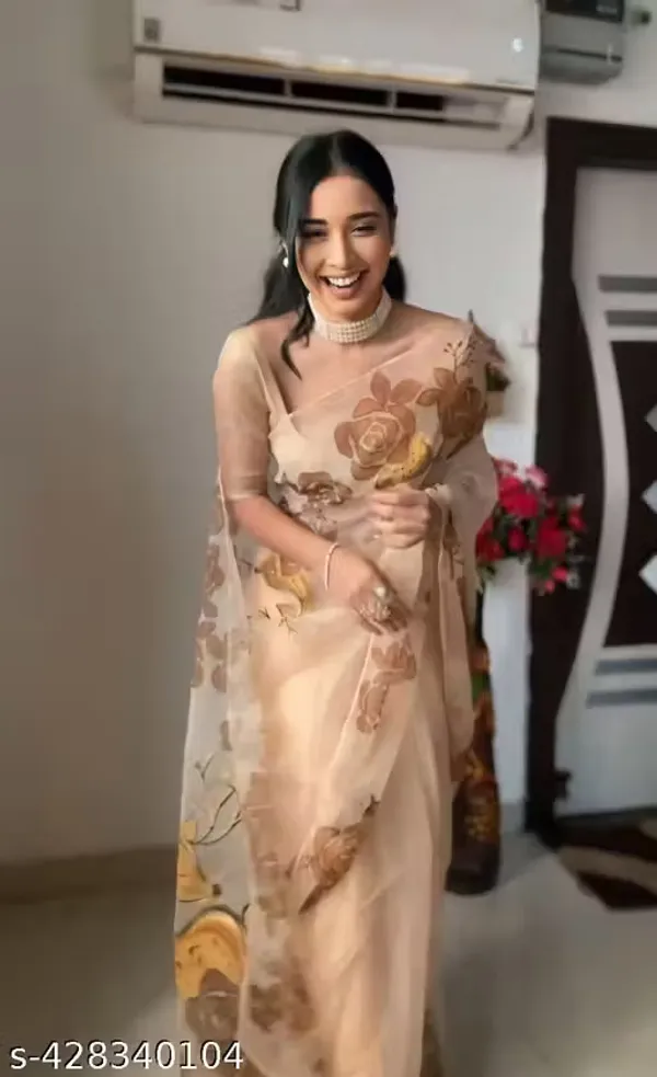 Milan_1-Minute_Ready_To_Wear_Beige_Organza_Silk_Saree