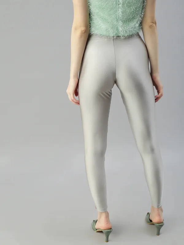 Silver_Stretchable_Shimmer_Leggings_For_Women_Soft,_Breathable_&_Skin-Friendly