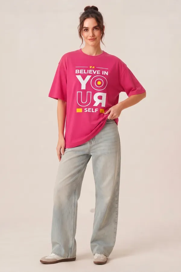 Believe_in_Yourself_Motivational_Print_Oversized_T-Shirt