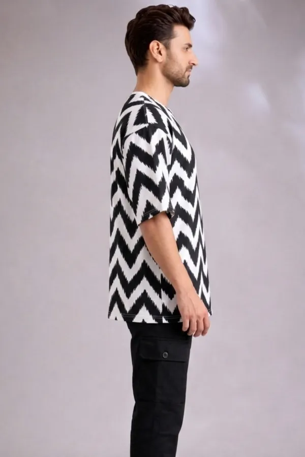 Black_Premium_Fabric_Oversized_Printed_T_Shirt_For_Men