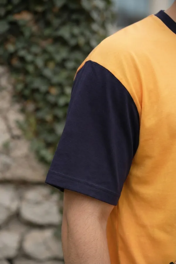Mens_Casual_Oversized_Anime_Print_T-Shirt