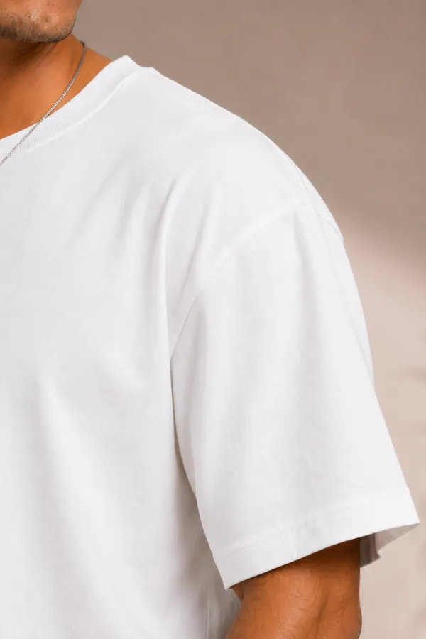 White_Oversize_Anime_Tshirt_Skul_print