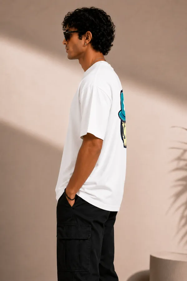 White_Oversize_Anime_Tshirt_Skul_print