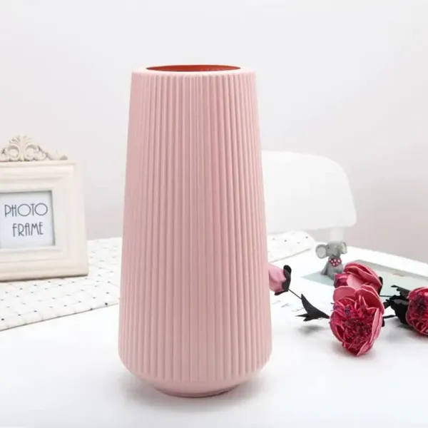 Elegant_Ribbed_Decorative_Flower_Pink_Vase_|_Lightweight_&_Stylish_30cm