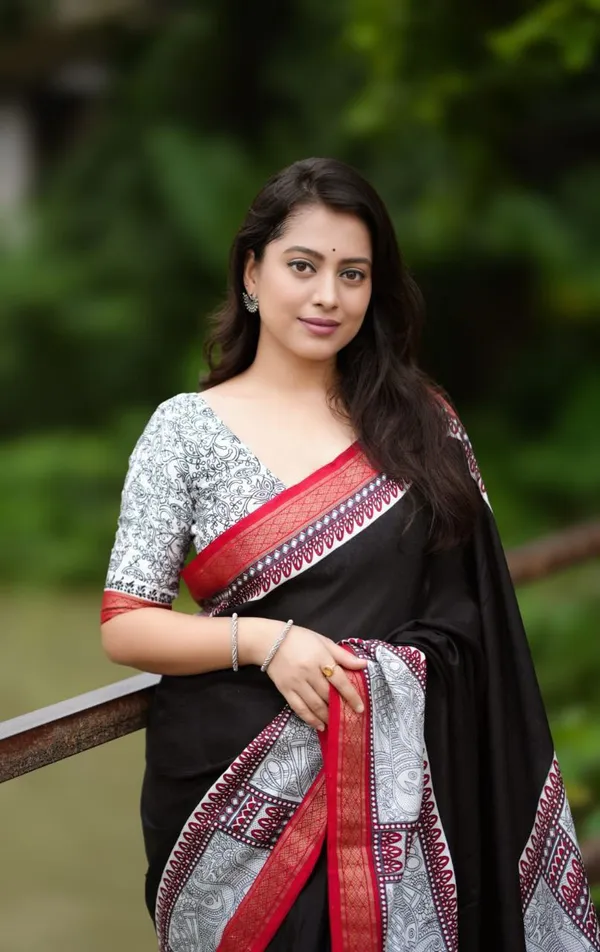 Balck_Madhubani_Style_Soft_Cotton_Saree_For_Women