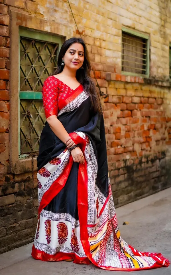 Black_Cotton_Crape_Printed_Saree_For_Women