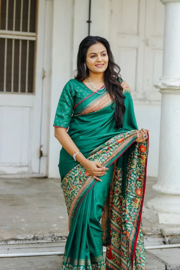 Green_Chanderi_Printed_Saree_For_Women