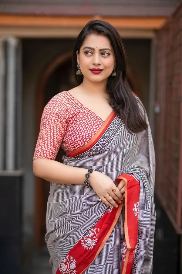 Grey_Ajrakh_Printed_Cotton_Saree_For_Women