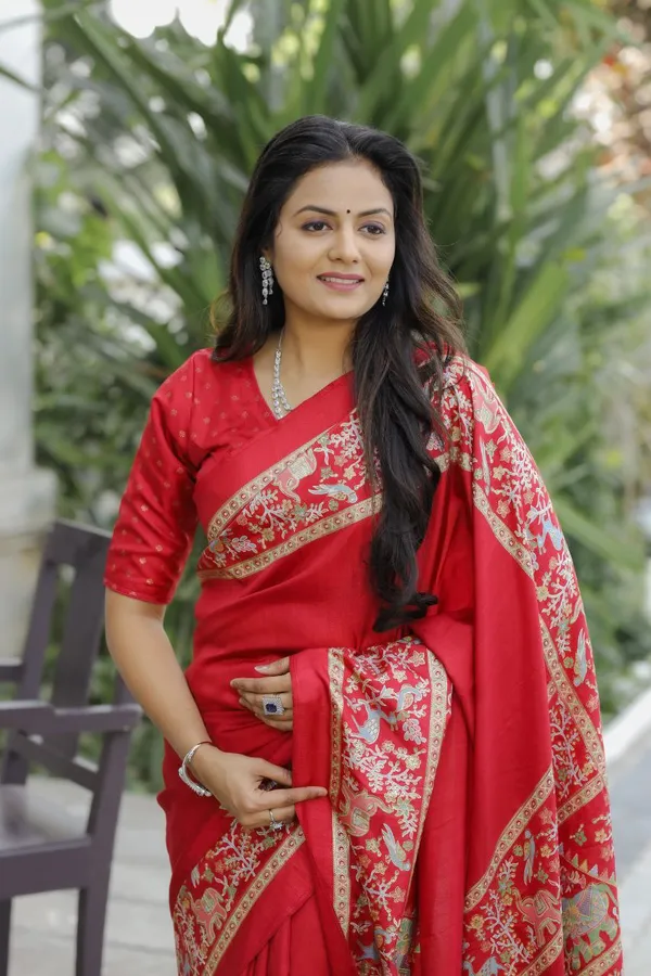 Red_Chanderi_Printed_Saree_For_Women