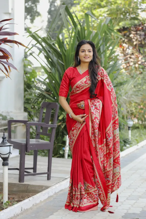 Red_Chanderi_Printed_Saree_For_Women