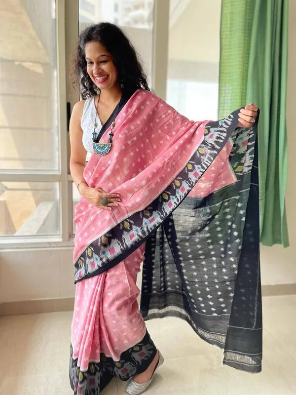 Beautiful_Pink_And_Black_Ikat_Saree_Form_Women