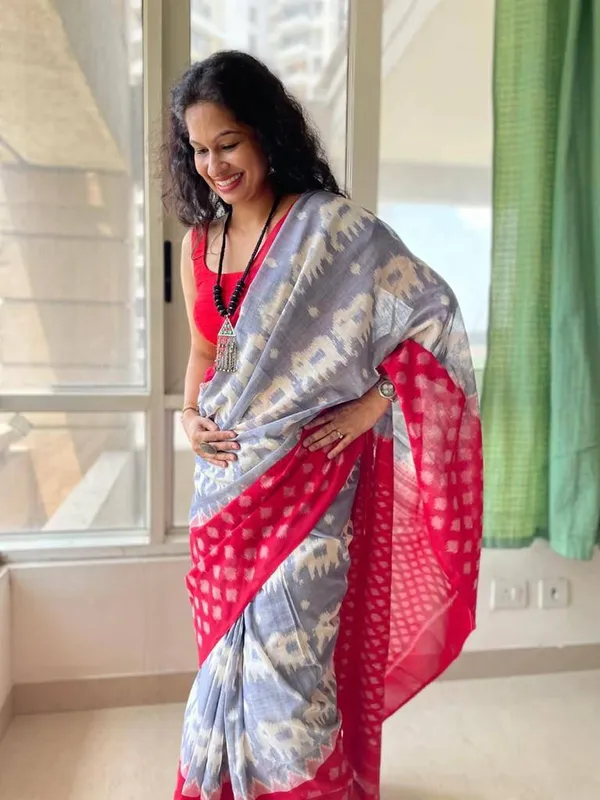 Grey_And_Gajari_Printed_Linan_Cotton_Saree_For_Women