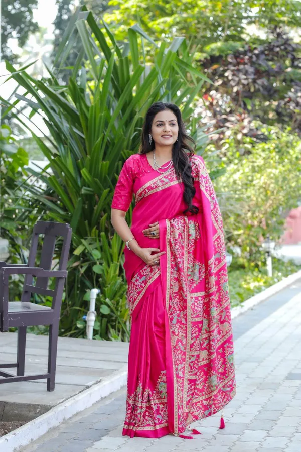 Pink_Chanderi_Printed_Saree_For_Women