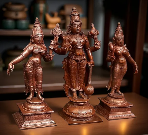 Brownish-Orange_Copper_Idols_Of_God_Srinivasa_Perumal_With_Sridevi_And_Bhudevi,_6_Inches,_1.4_Kg,_Patina_Antique_Finish,_Pack_Of_3_Piece