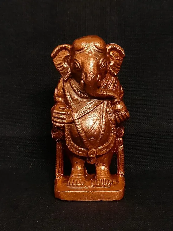 Brown_Handmade_Copper_Idols_Of_Ganesh_2.2_Inches,_130G,_Pack_Of_1_Piece