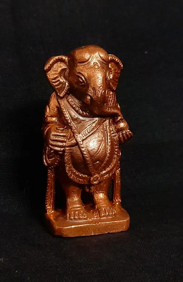 Brown_Handmade_Copper_Idols_Of_Ganesh_2.2_Inches,_130G,_Pack_Of_1_Piece