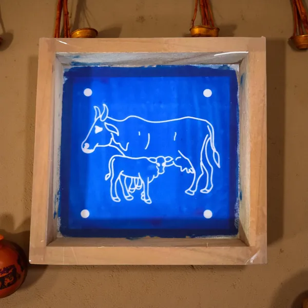 Searchers_Paradise_Komatha_Kolam_Rangoli_Stencil_Wooden,_(5x5_Inches)_Pack_of_1_Piece