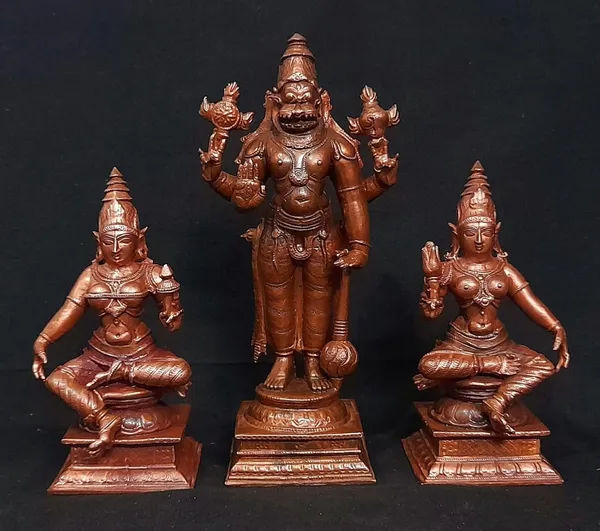 Brown_Handmade_Copper_Narasimhar_Sridevi,_Bhudevi_Combo_Set,_6.1_Inch,_1.7_Kg,_Pack_Of_Piece