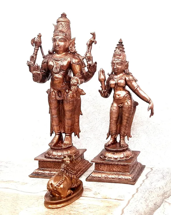 Brownish-Orange_Copper_Idols_India,_6.3_Inches,_Handmade_God_Shiva_With_Goddess_Parvathi_With_Nandhi,_1.201_Kg,_Patina_Antique_Finish,_Pack_Of_2_Piece
