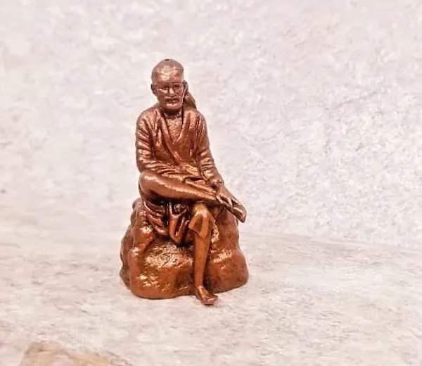 Brownish-Orange_Copper_Idols_Indiaby,_1.8_Inches,_Handmade_Saibaba_Idol,_78G,_Patina_Antique_Finish,_Pack_Of_1_Piece