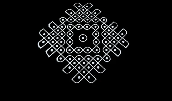 Searchers_Paradise_Kambi_Kolam_Model_5_Rangoli_Stencil_Wooden_10x10_Inches_Pack_of_1_Piece