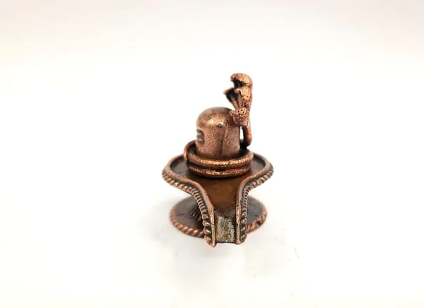 Brownish-Orange_Copper_Idolsby_Searchers_Paradise,_1.5_Inches,_Handmade_Shivalingam,_74G,_Patina_Antique_Finish,_Pack_Of_1_Piece