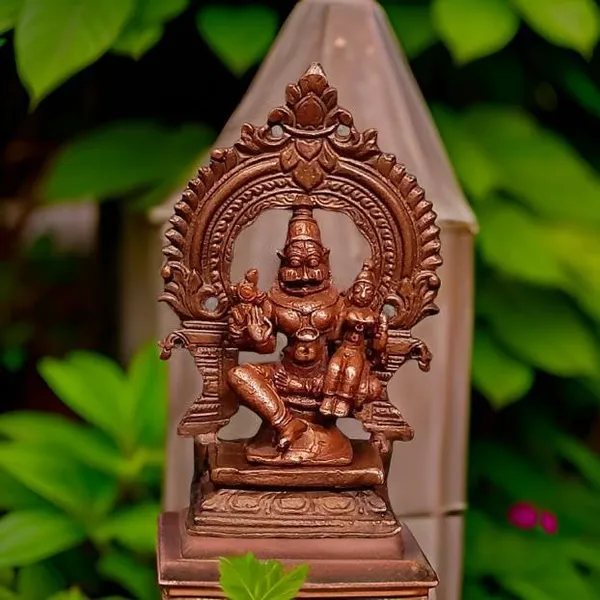 Brownish-Orange_Copper_Idols_Of_God_Lakshmi_Narasimhar_With_Prabhavalli,_3.3_Inches,_146G,_Patina_Antique_Finish,_Pack_Of_2_Piece