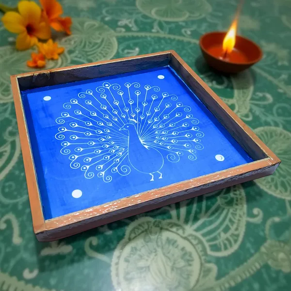 Searchers_Paradise_Peacock_Rangoli_Rangoli_Stencil_Wooden_10x10_Inches_Pack_of_1_Piece