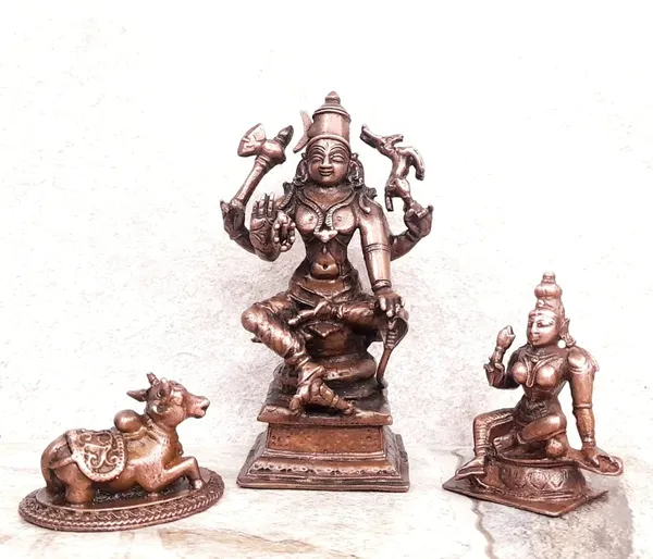 Brownish-Orange_Copper_Idols_Of_God_Lord_Shiva,_Bhoogasakthi_With_Nandi,_5.5_Inch,_560G,_Patina_Antique_Finish,_Pack_Of_1_Piece