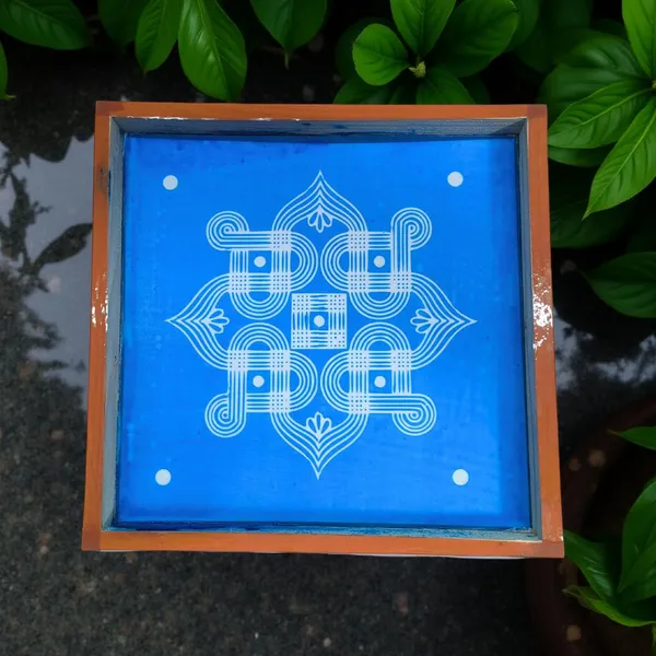 Searchers_Paradise_Padi_Kolam_Model_5_Rangoli_Stencil_Wooden_10x10_Inches_Pack_of_1_Piece