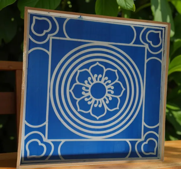 Ashtadalam_Yantra__Rangoli_Design_Stencil_Wooden_Frame_pack_of_1_piece