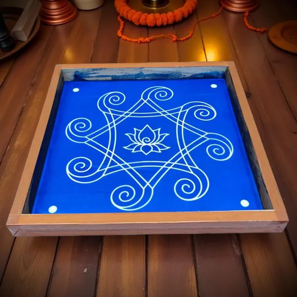 Searchers_Paradise_Iyengar_Padi_Kolam_Rangoli_Stencil_Model_2_Wooden_10×10_Inches_Pack_of_1_piece