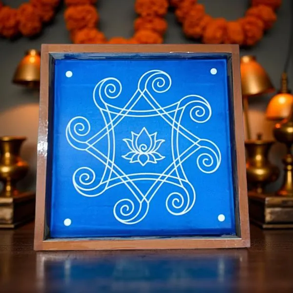 Searchers_Paradise_Iyengar_Padi_Kolam_Rangoli_Stencil_Model_2_Wooden_10×10_Inches_Pack_of_1_piece