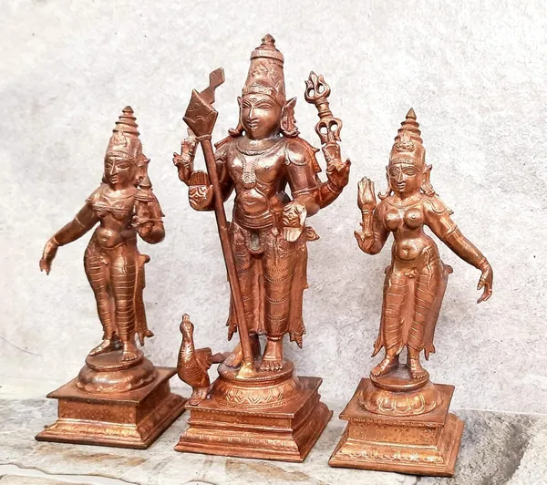 Brownish-Orange_Copper_Idols_Of_God_Murugar_With_Valli_And_Deivanani_By_Searchers_Paradise,_6.2_Inches,_1.6Kg,_Patina_Antique_Finish,_Pack_Of_3_Piece