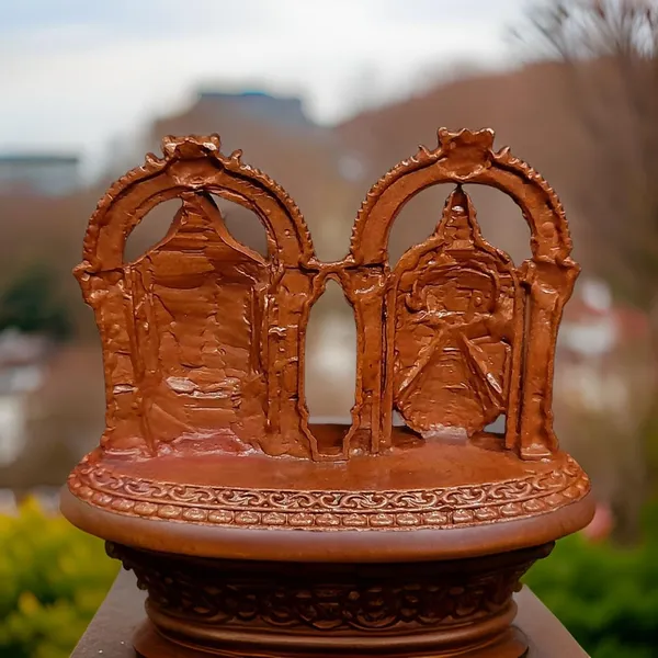 Brownish-Orange_Copper_Idols_India,_1.8_Inches,_Handmade_Lord_Balaji_With_Bhudevi,_60G,_Patina_Antique_Finish,_Pack_Of_1_Piece