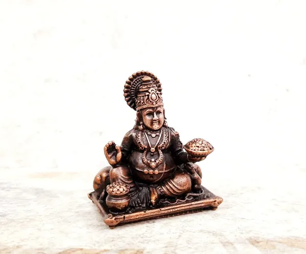 Brownish-Orange_Copper_Idols_Indiaby_Searchers_Paradise,_1.8_Inches,_Handmade_Kuberar,_90G,_Patina_Antique_Finish,_Pack_Of_1_Piece