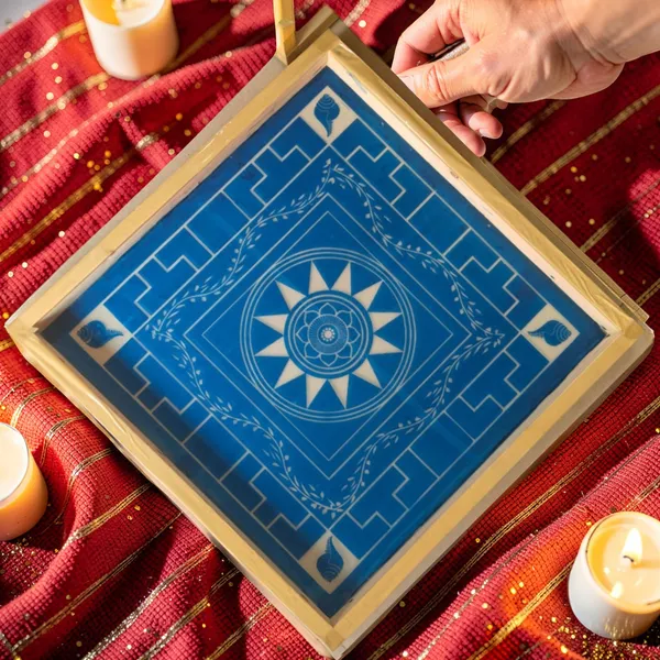 Chakramandala_Yantra_Rangoli_Design_Stencil_Wooden_Frame_pack_of_1_piece