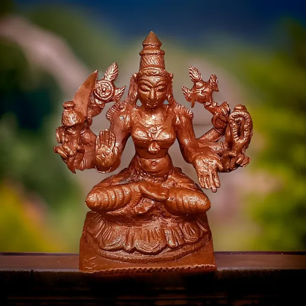Brown_Handmade_Copper_Rarest_Astalakshmi_Combo_Set,_2.3_Inches_1.1_Kg_Pack_Of_8_Piece